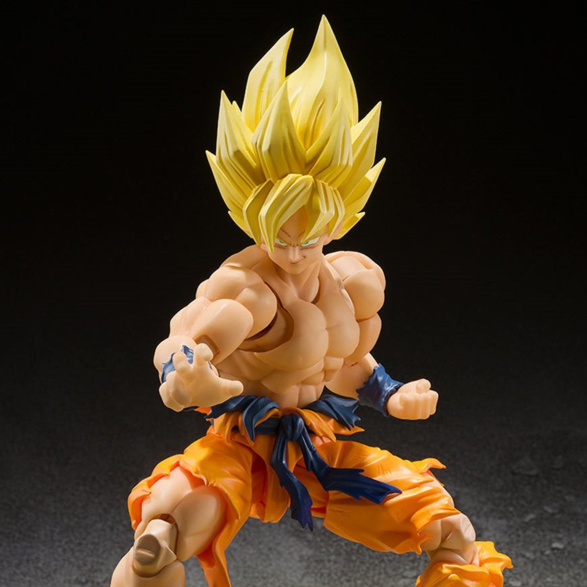 S.H. Figuarts Dragon Ball Z Super Saiyan Goku (Legendary Super Saiyan) (Re-Issue) - Action Figures