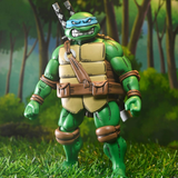 NECA Teenage Mutant Ninja Turtles X Usagi Yojimbo Ultimate Leonardo