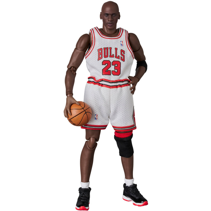 NBA MAFEX #255 Michael Jordan (Chicago Bulls Home)