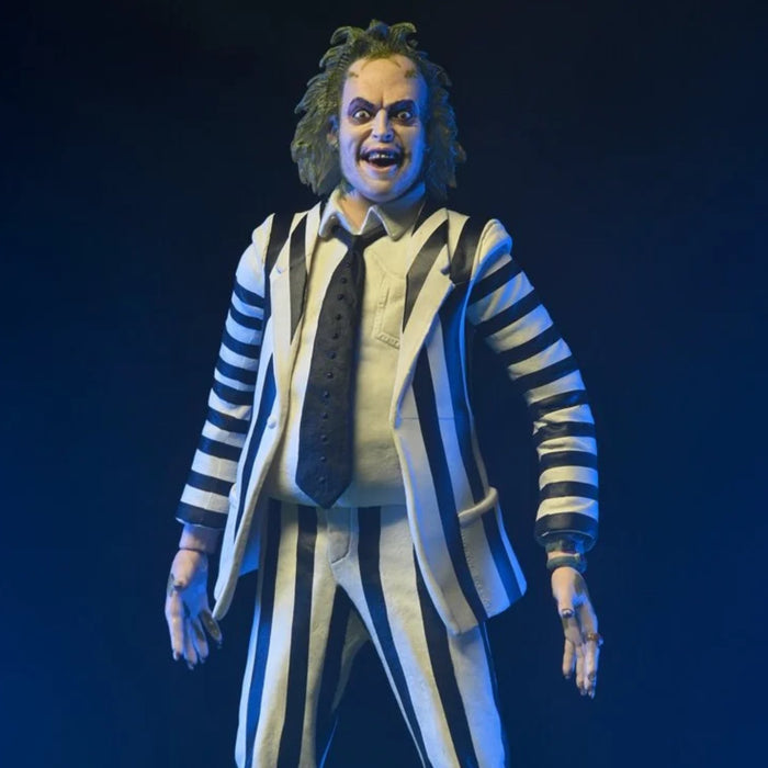 NECA 1988 Striped Suit Beetlejuice (1:4 Scale)