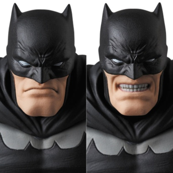 Batman: The Dark Knight Returns MAFEX #106 Batman