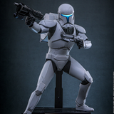 Hot Toys Star Wars Clone Commando (The Bad Batch / 1:6 Scale)