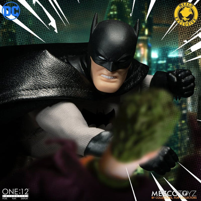 DC Comics Mezco One:12 Collective Batman: Caped Crusader (Golden Age Edition)