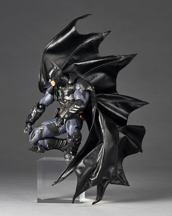 Amazing Yamaguchi Revoltech NR038 Batman (Arkham Knight)