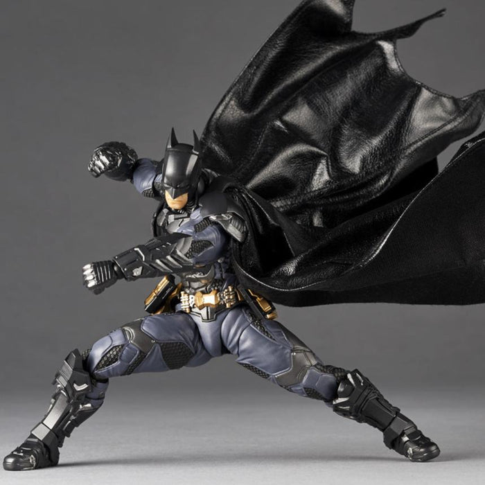 Amazing Yamaguchi Revoltech NR038 Batman (Arkham Knight)