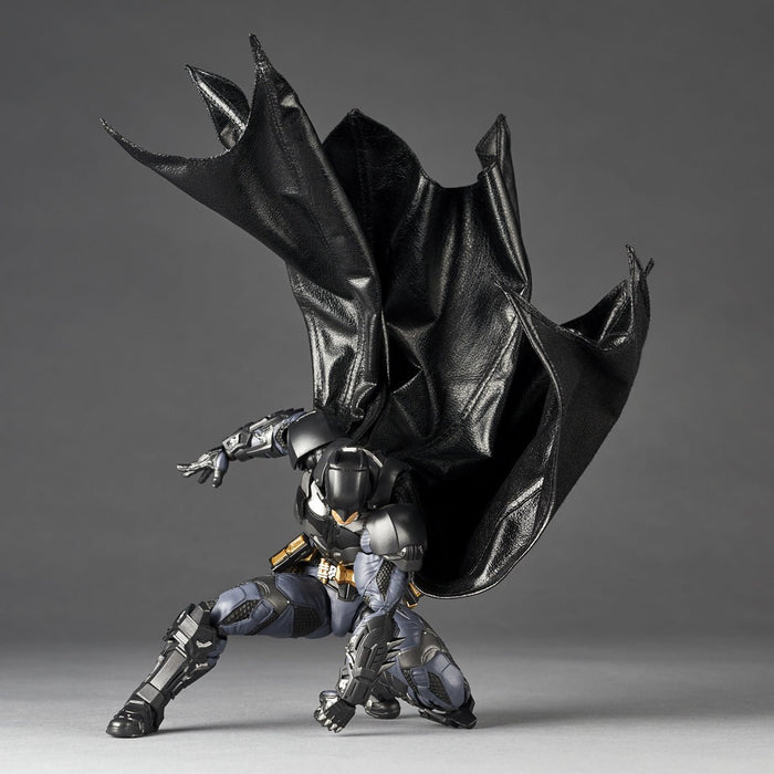 Amazing Yamaguchi Revoltech NR038 Batman (Arkham Knight)