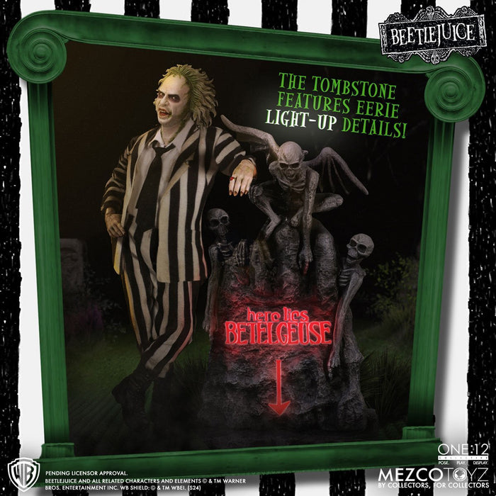 Beetlejuice (1988) Mezco One:12 Collective Deluxe Edition Beetlejuice