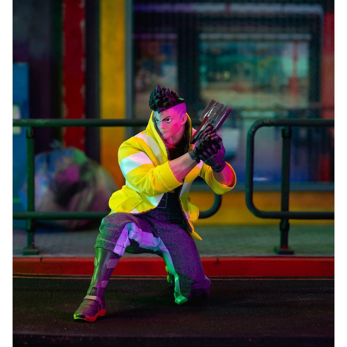 CYBERPUNK EDGERUNNERS – Lucy – Figure 1/6 28cm – Comics Figure Store – Collezionisti prima di tutto CYBERPUNK EDGERUNNERS – Lucy – Figure 1/6 28cm – Comics Figure Store – Collezionisti prima di tutto