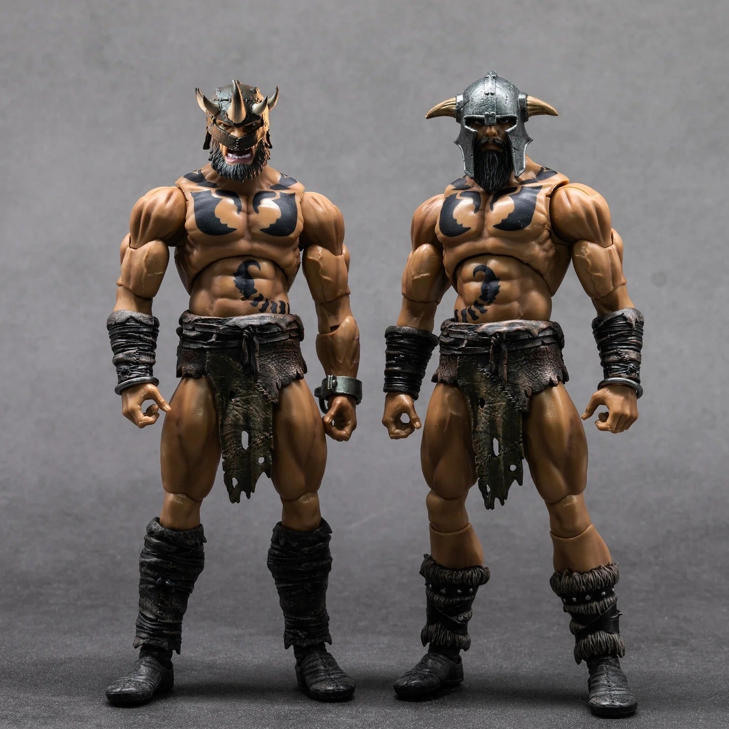 Savage Crucible Varnoks Unchained BUNDLE OF 2 - Action Figures