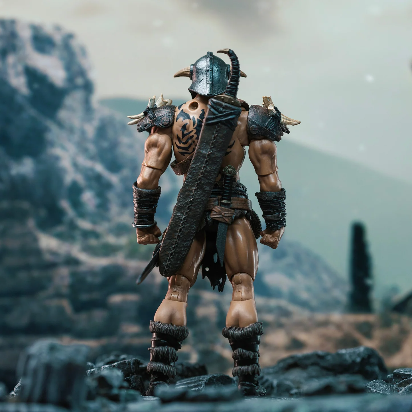 Savage Crucible Varnoks Unchained BUNDLE OF 2 - Action Figures