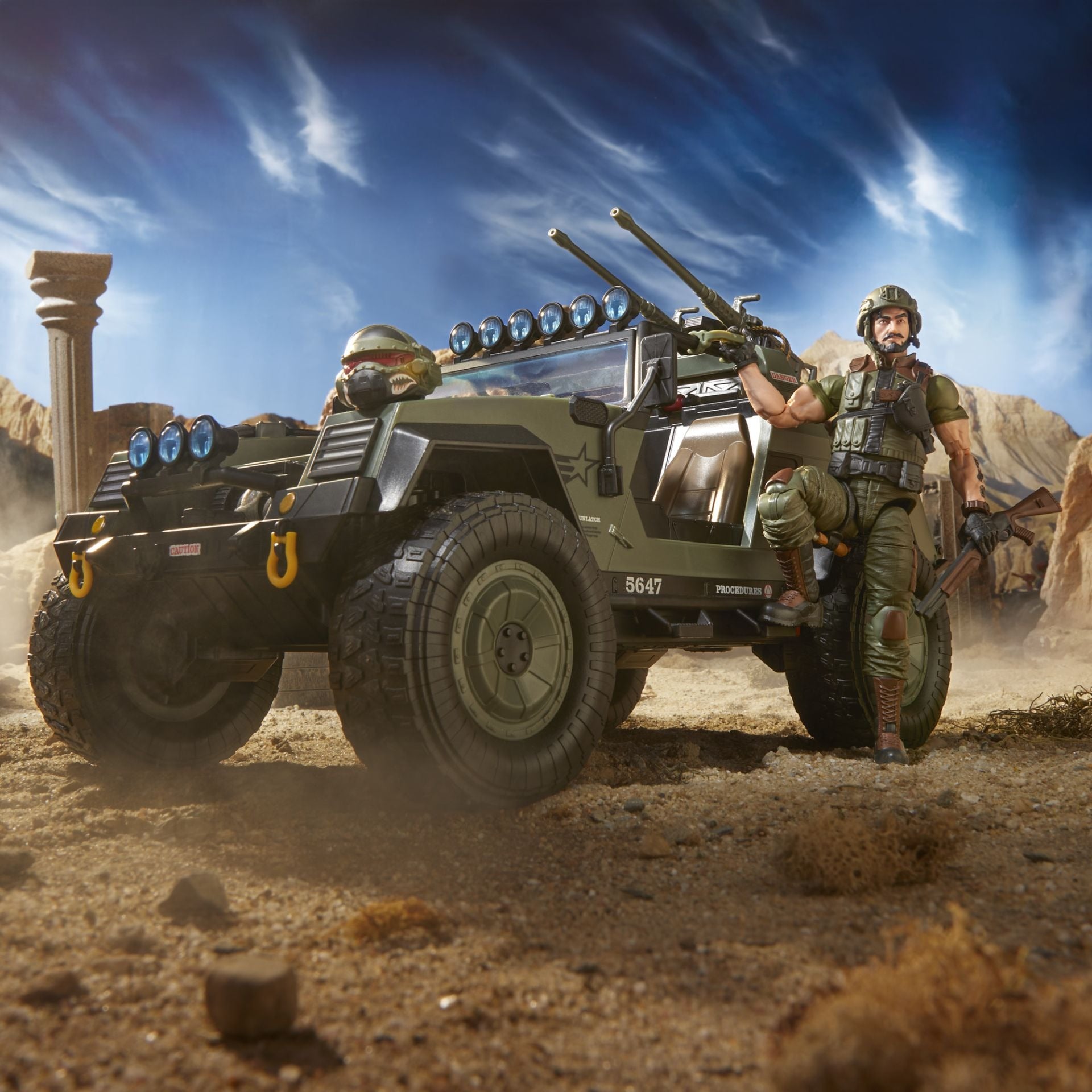 G.I. Joe Classified Series Vehicle Bundle: #112 VAMP & #120 Cobra Night Attack Stinger - Action Figures