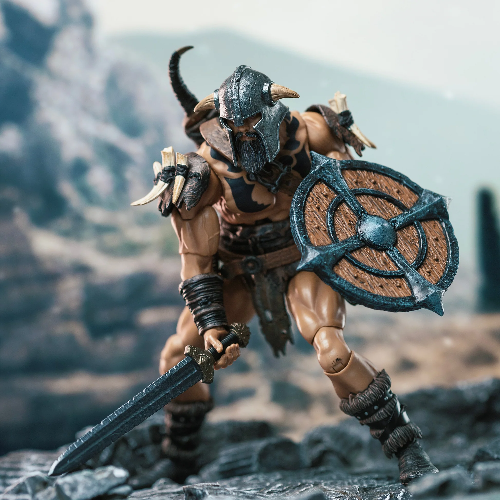 Savage Crucible Varnoks Unchained BUNDLE OF 2 - Action Figures