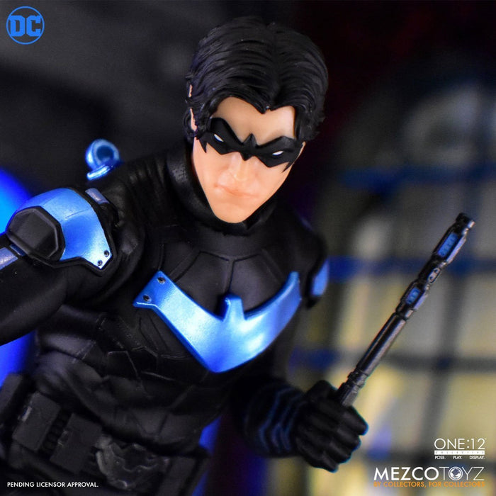 DC Comics Mezco One:12 Collective Nightwing