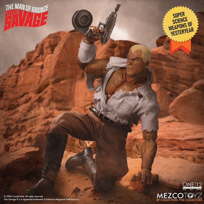 Doc Savage: The Man of Bronze Mezco One:12 Collective Doc Savage (Deluxe Edition)