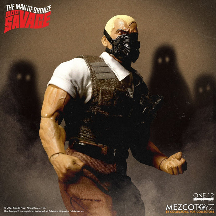 Doc Savage: The Man of Bronze Mezco One:12 Collective Doc Savage (Deluxe Edition)