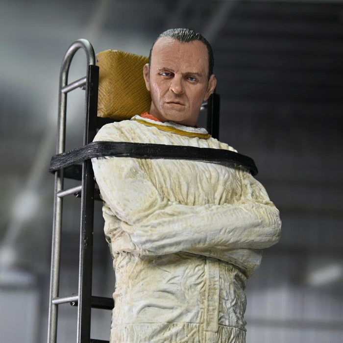 NECA Silence of the Lambs Ultimate Dr. Hannibal Lecter (Masked)