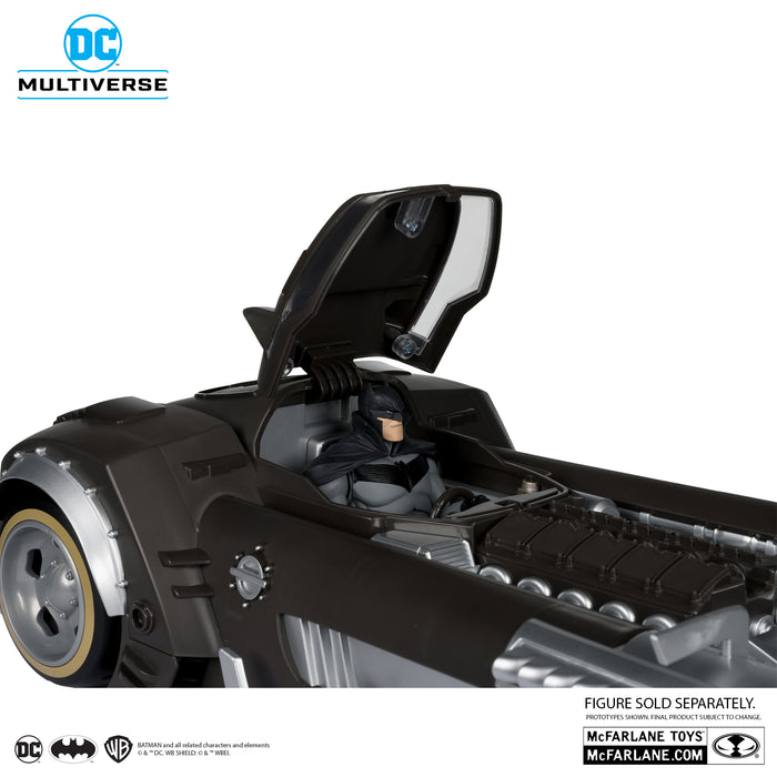 DC Multiverse Exclusive Gold Label Batmobile (Batman White Knight)