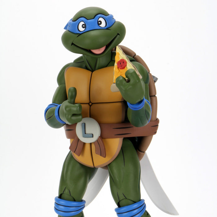 Teenage Mutant Ninja Turtles (Cartoon): Giant-Size Donatello 1:4 Scale  Action Figure