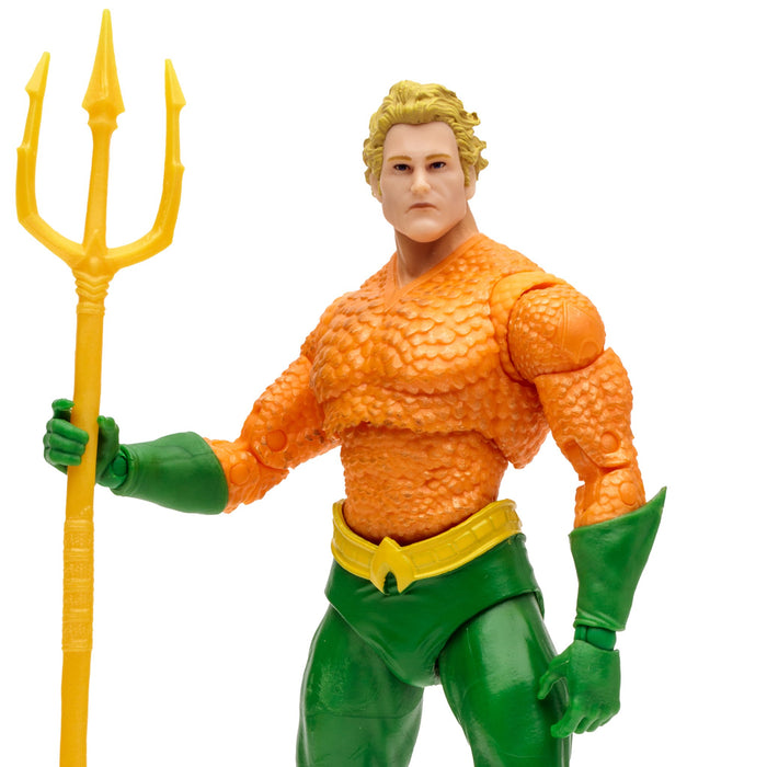 DC Direct Aquaman (DC Classic) with McFarlane Toys Digital Collectible
