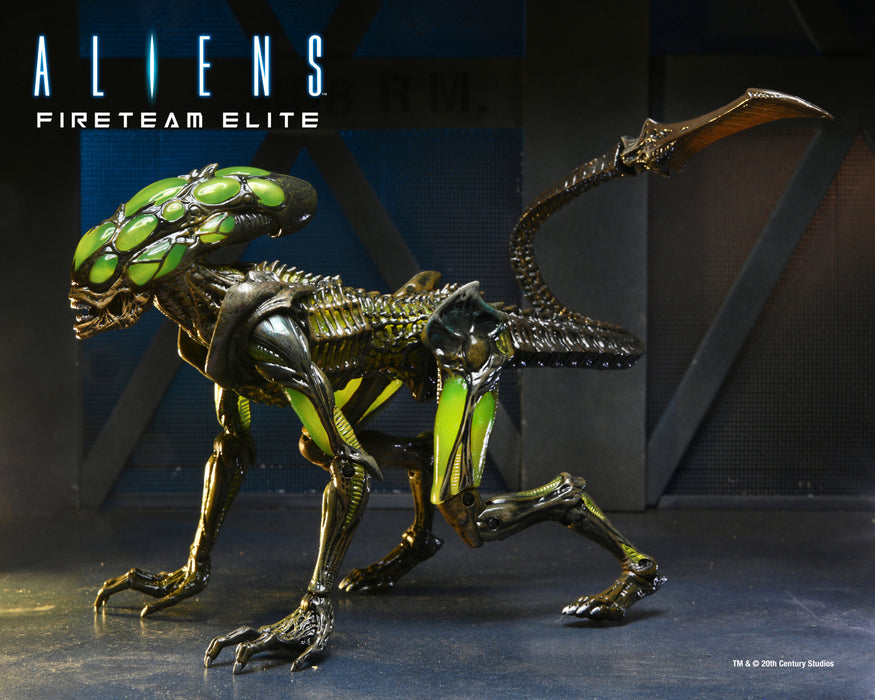 NECA Aliens 7" Scale Fireteam Elite Burster (Series 2)