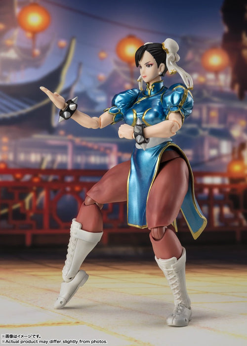 S.H. Figuarts Street Fighter Chun-Li (Alternative Outfit)